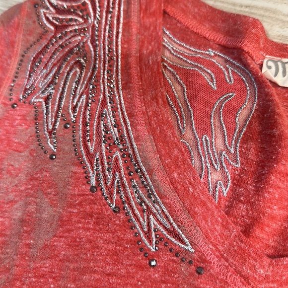 Women’s Miss Me Angel Wings tee shirt with lace and silver stud - Picture 8 of 11